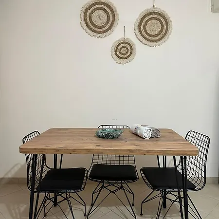 Boho Coastal Retreat Apartment Sarande Exterior photo